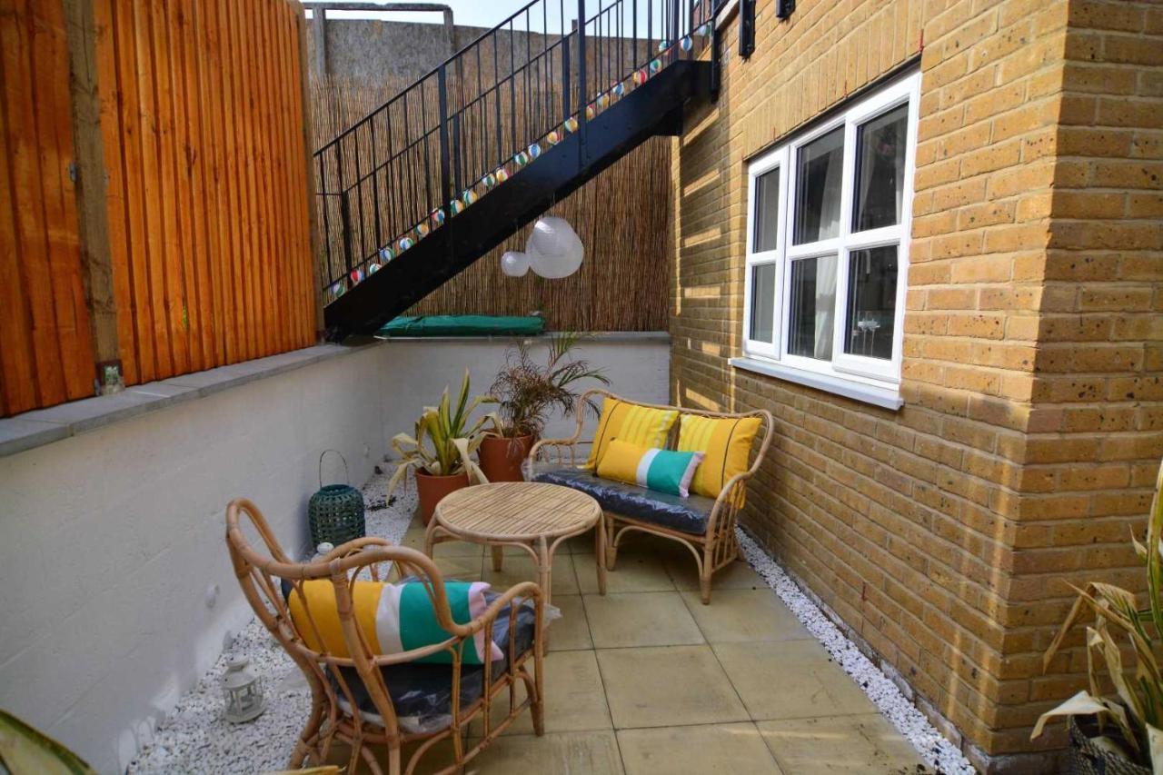 Apartment Wharf - Macarena Apartments London Exterior photo