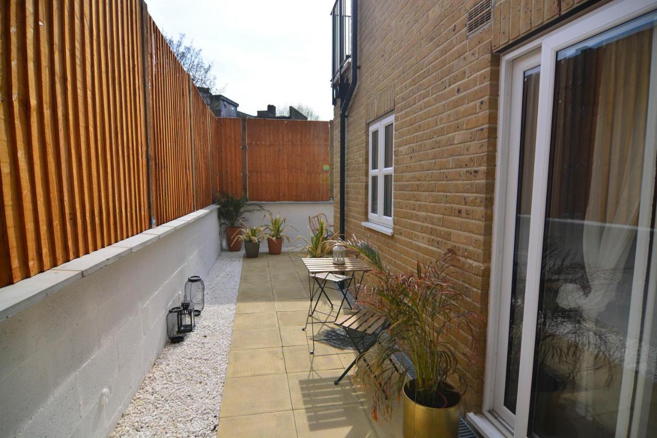 Apartment Wharf - Macarena Apartments London Exterior photo